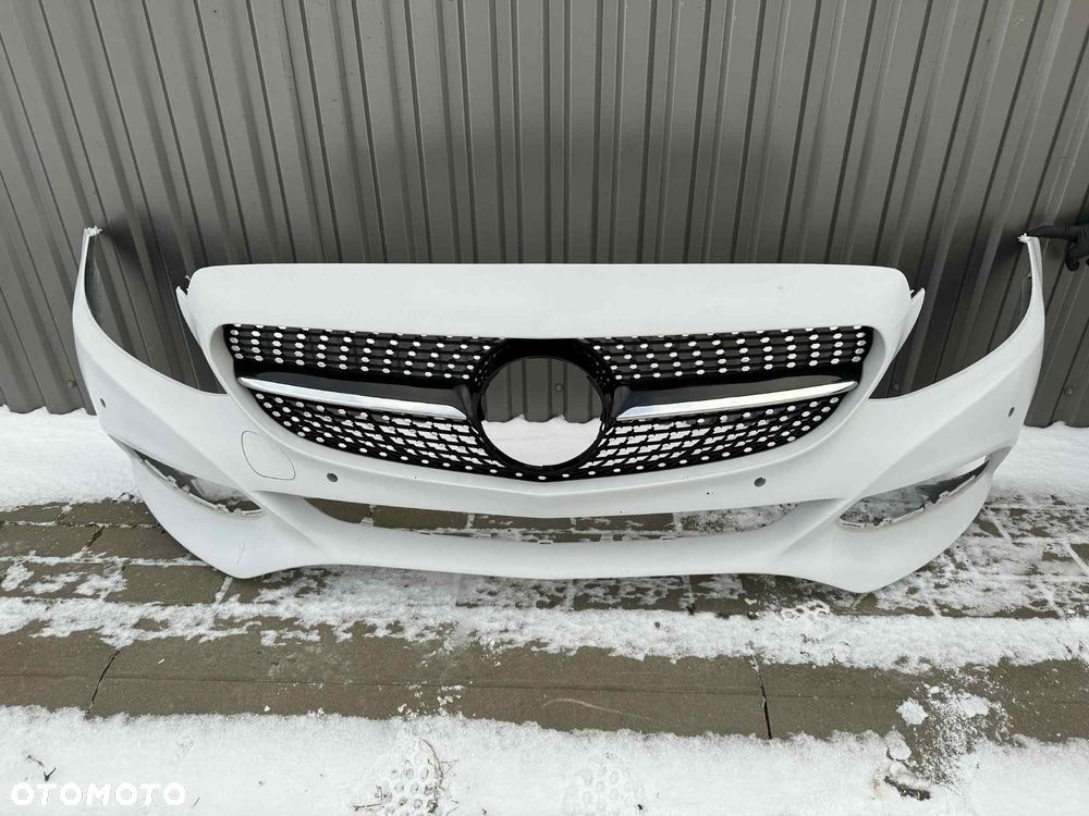 Mercedes C-klasa W205 Zderzak przód przednia Grill biały mat 6xPDC 2014-18r - 2