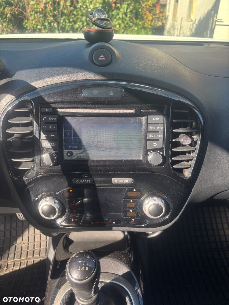 Nissan Juke 1.2 DIG-T N-Connecta EU6 - 17