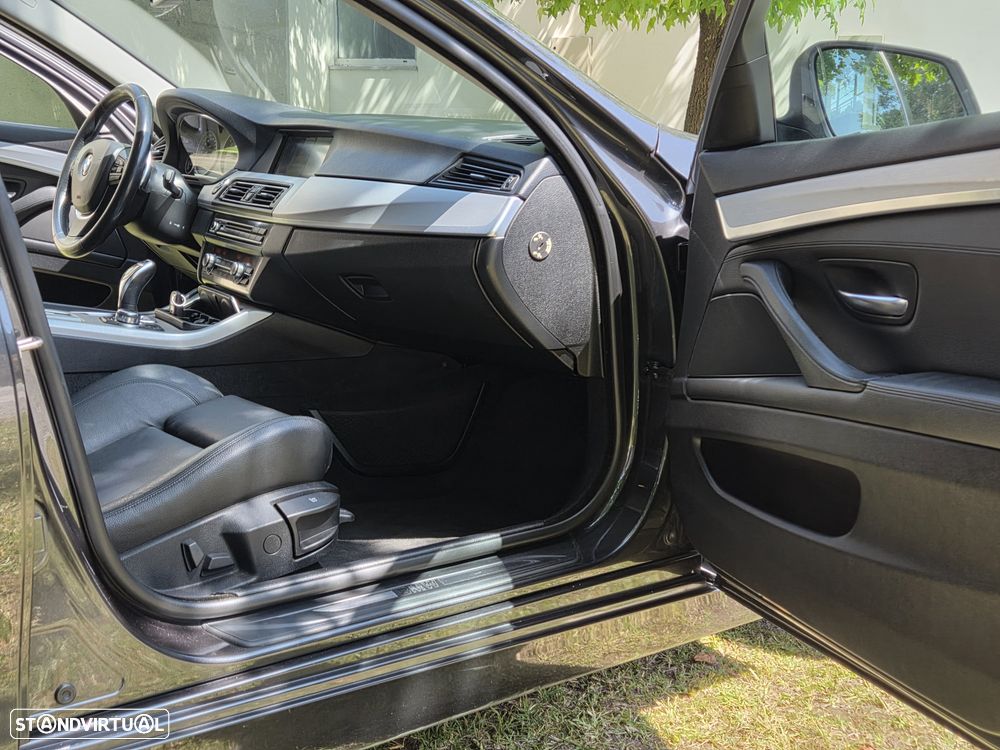 BMW 520 d Line Luxury Auto - 22