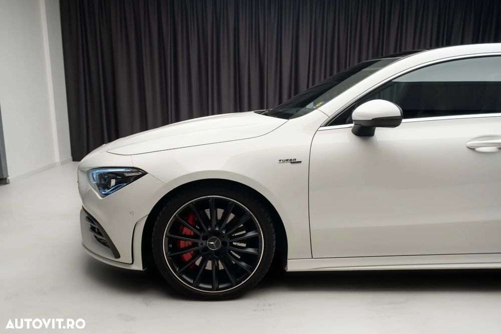 Mercedes-Benz CLA 35 AMG 4MATIC AMG Speedshift 7G-DCT - 28