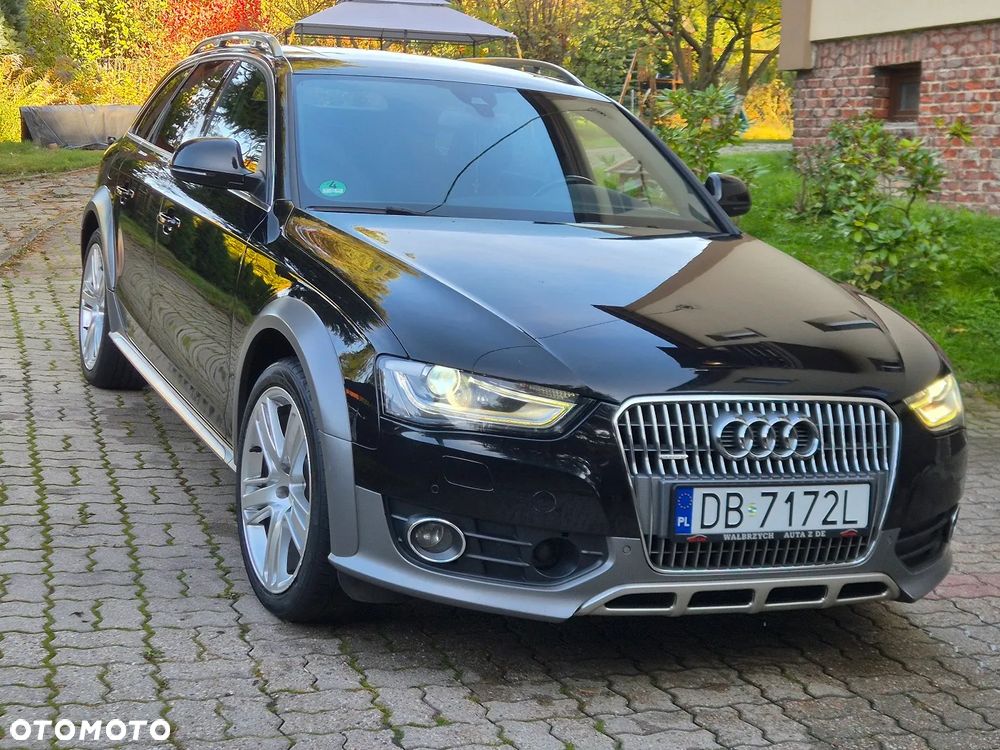 Audi A4 Allroad - 1