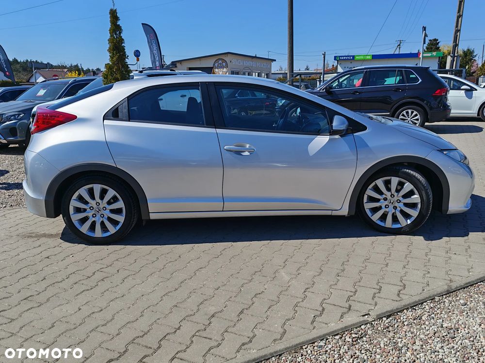 Honda Civic 1.4 i-VTEC - 10