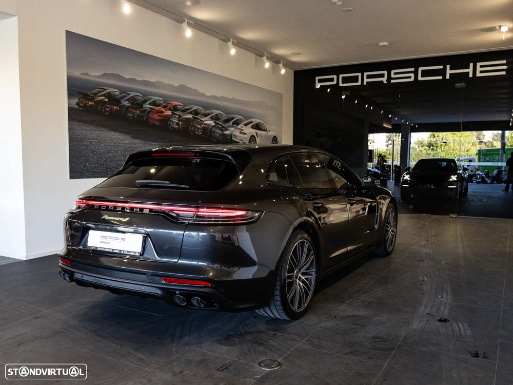 Porsche Panamera Sport Turismo 4 E-Hybrid Platinum Edition - 11