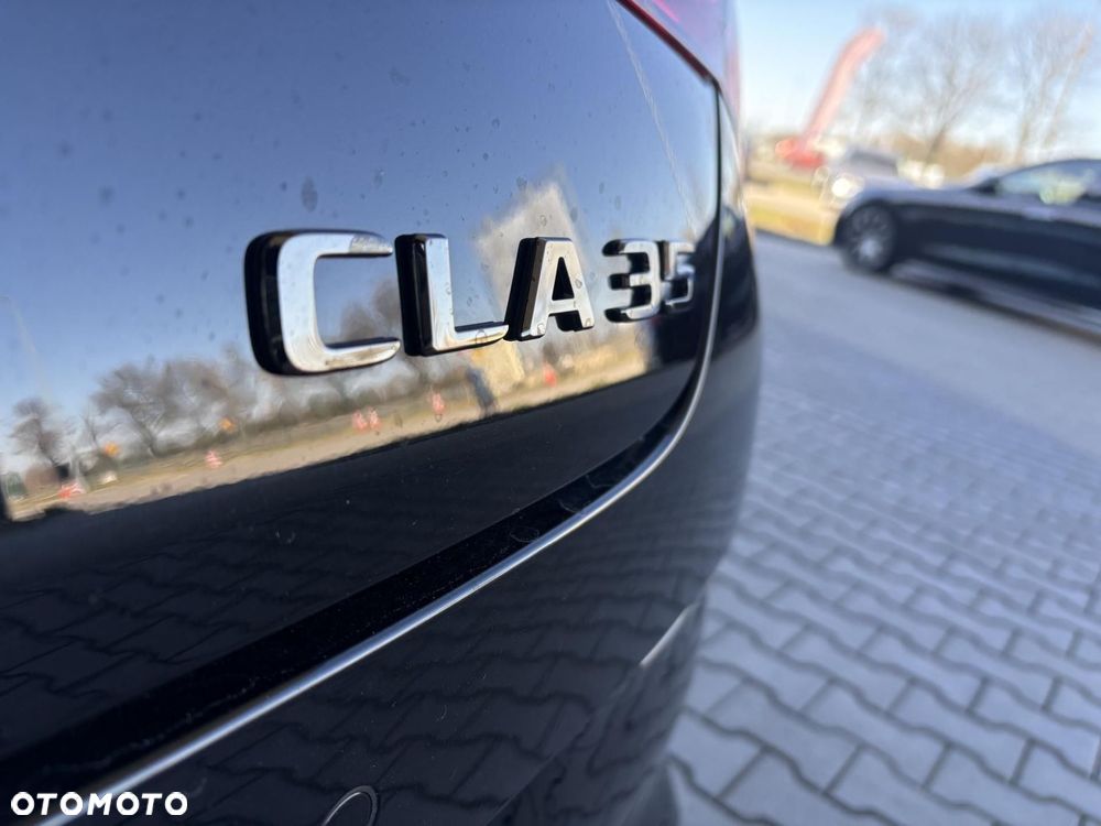 Mercedes-Benz CLA - 11