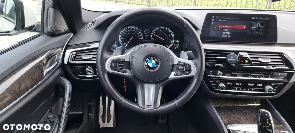 BMW Seria 5 530d xDrive M Sport sport - 25