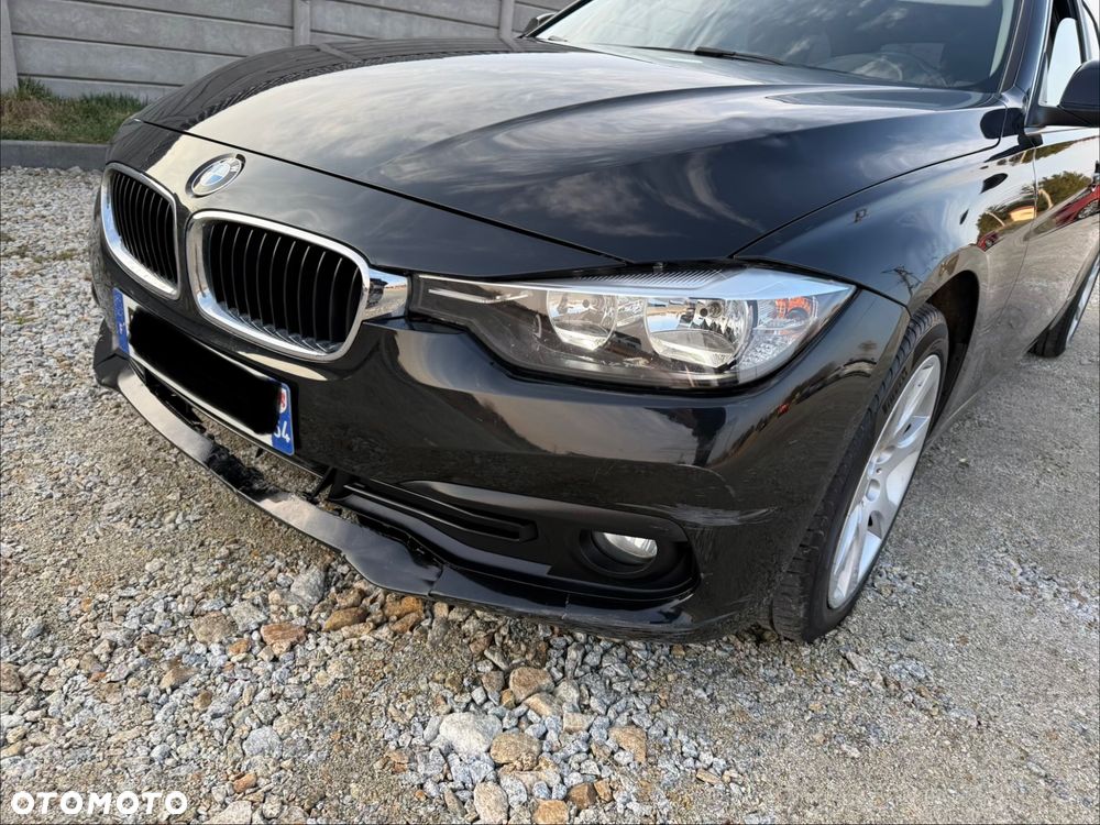 BMW Seria 3 316d EU6 - 29