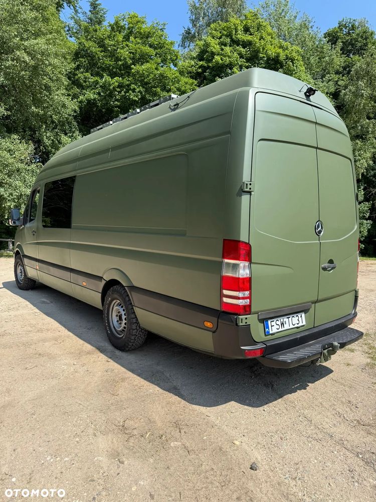 Mercedes-Benz Sprinter - 4