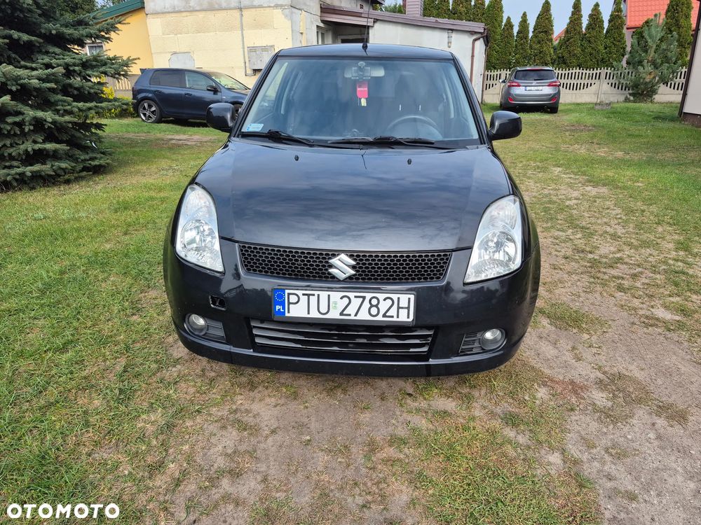 Suzuki Swift - 1