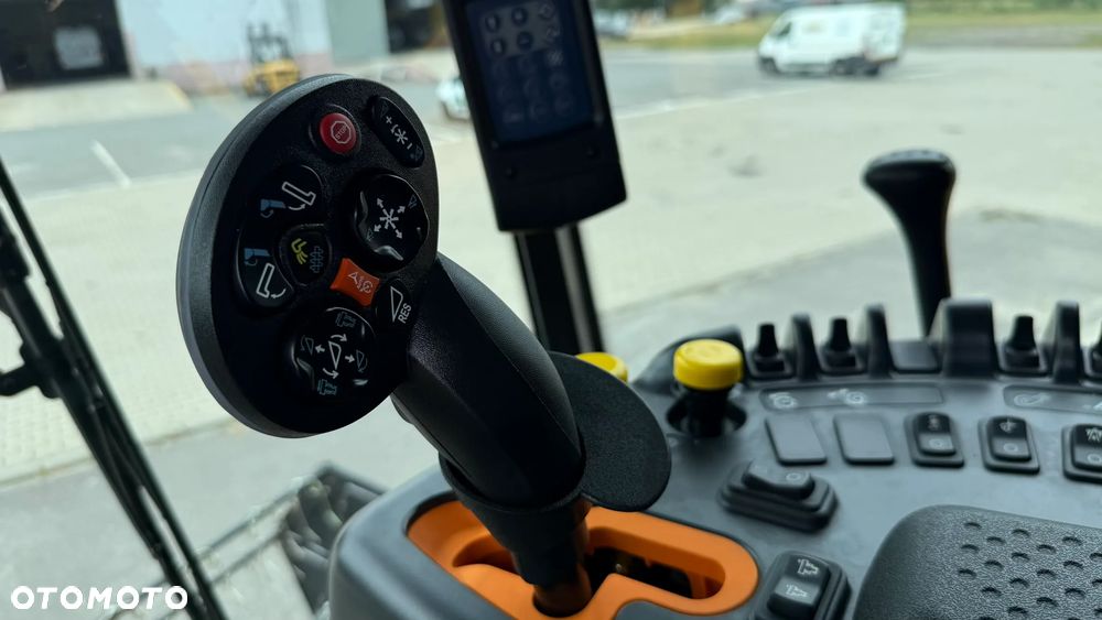 New Holland TC5.90 - 16