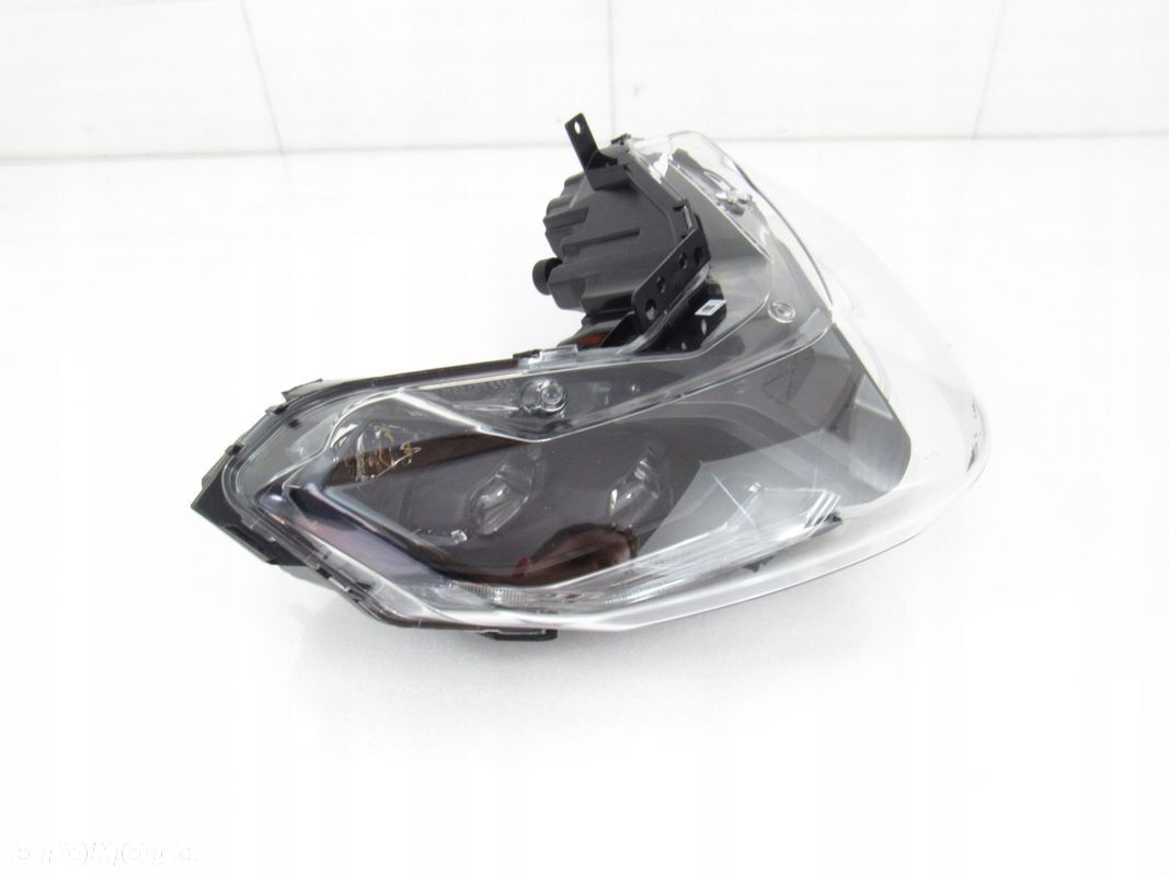 Lampa przód / reflektor BMW CE 04 - 1