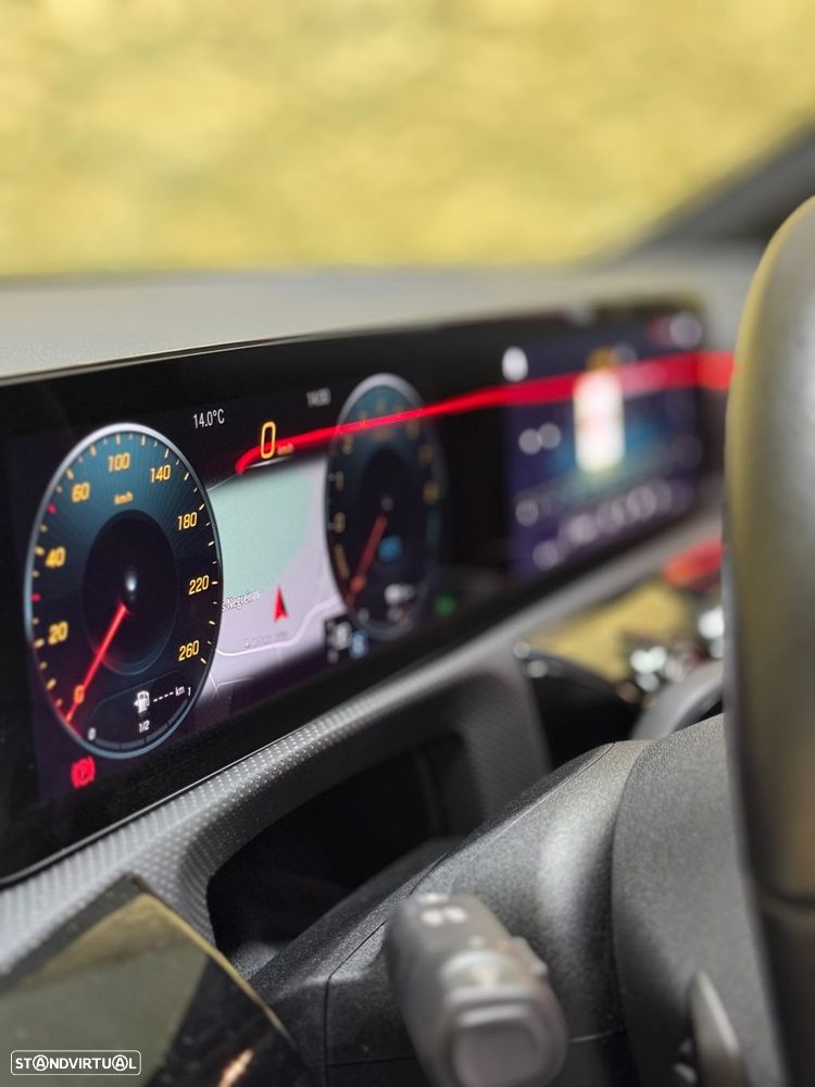 Mercedes-Benz CLA 250 e Shooting Brake Progressive - 16