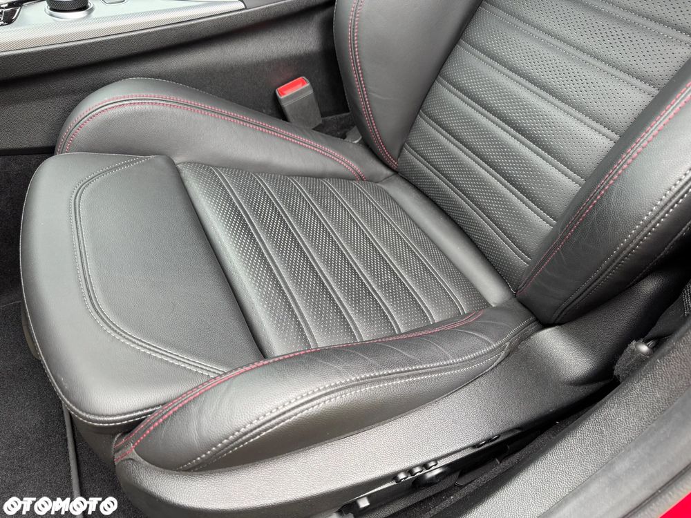 Alfa Romeo Giulia 2.0 Turbo Competizione Q4 - 13