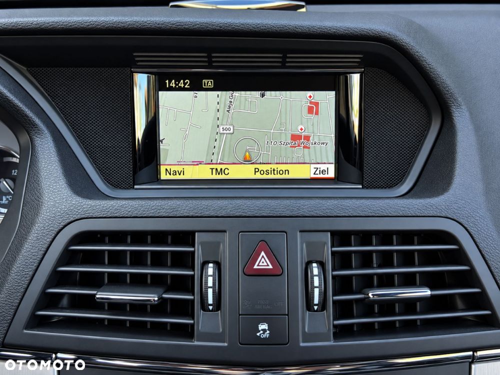 Mercedes-Benz Klasa E 250 CGI BlueEFFICIENCY Automatik Avantgarde - 24