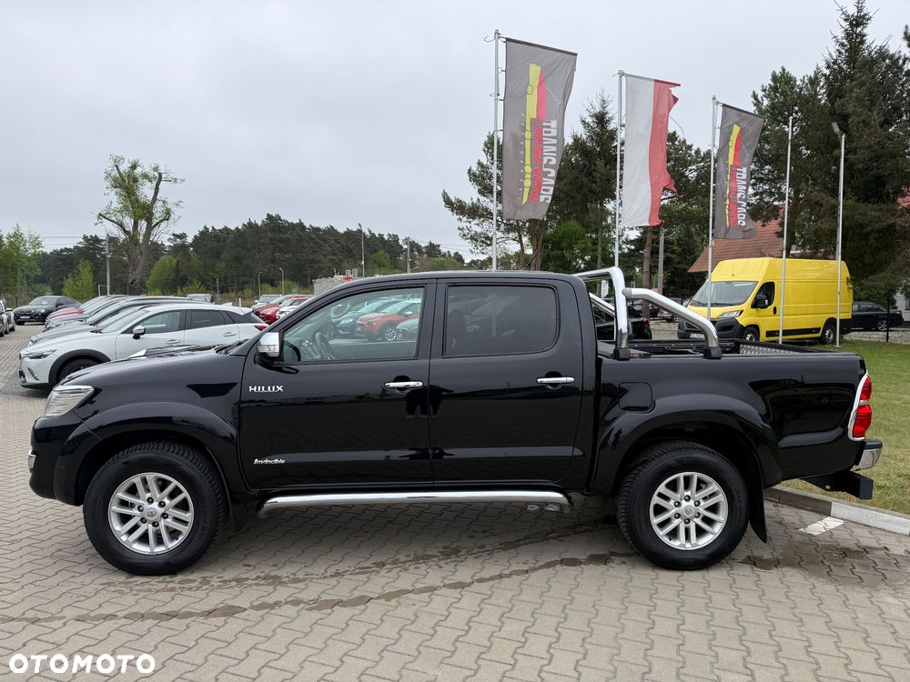 Toyota Hilux - 7