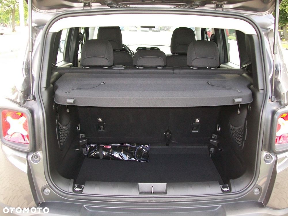 Jeep Renegade 1.6 E-TorQ Sport FWD - 37