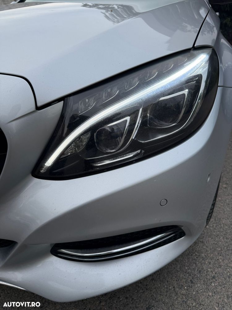 Mercedes-Benz C - 27