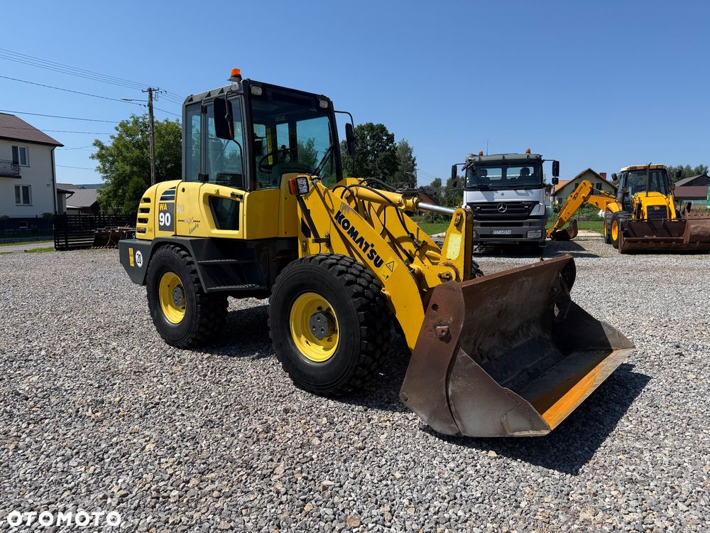 Komatsu WA90 - 8