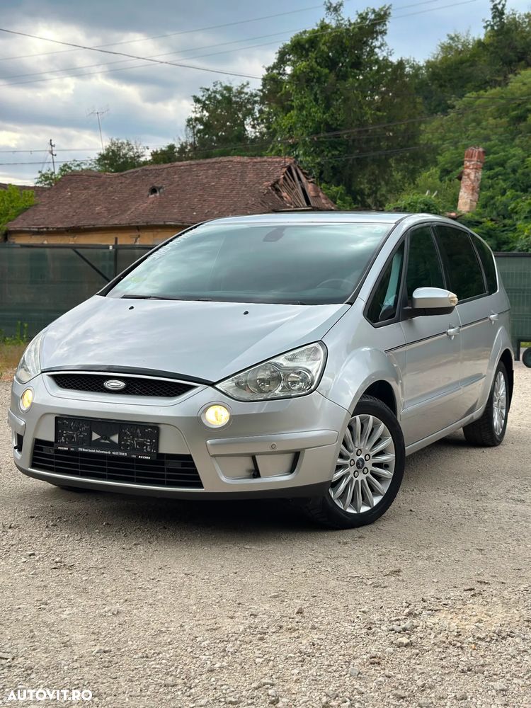 Ford S-Max - 10