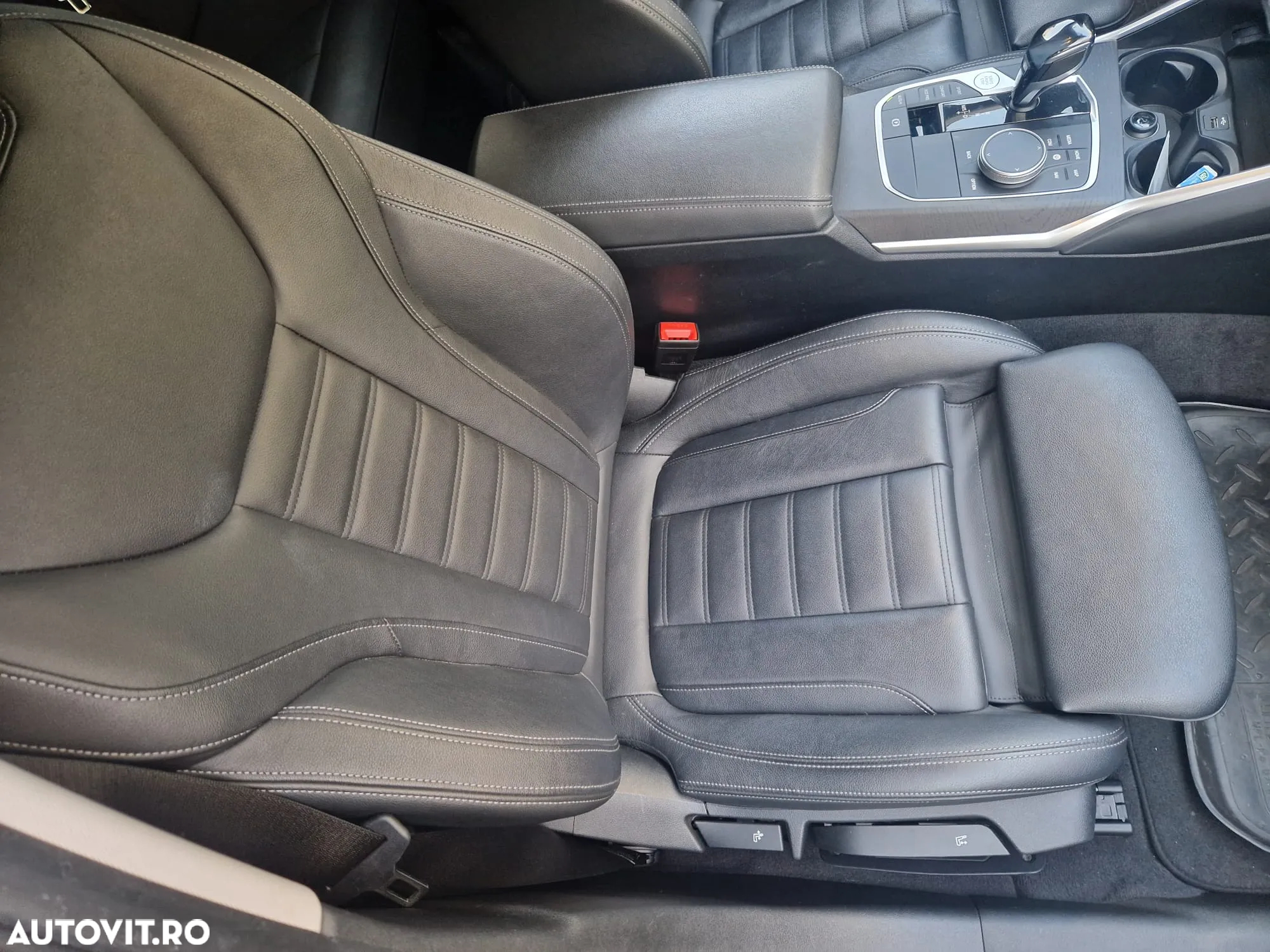 BMW Seria 3 320d xDrive Aut. Luxury Line - 27