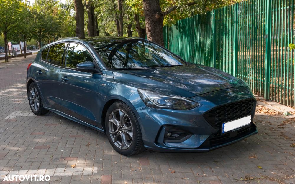 Ford Focus 1.5 Ecoboost ST-Line - 1