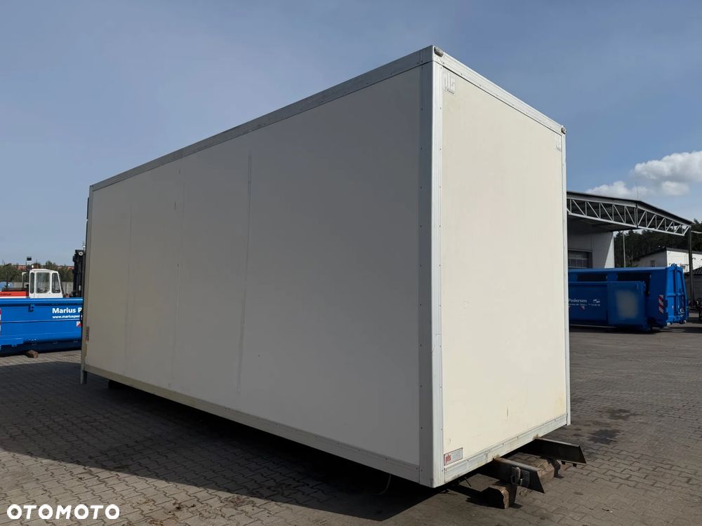 Kontener zabudowa magazyn magazynek VOLVO SCANIA - 5