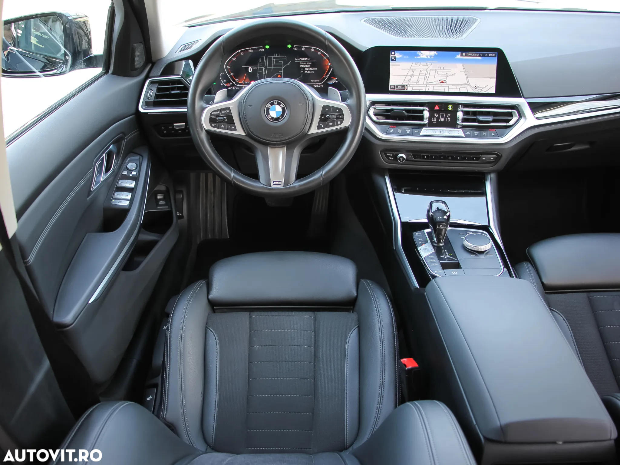 BMW Seria 3 320i Aut. Sport Line - 7
