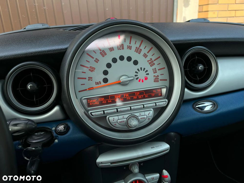 MINI Cooper Seven - 15