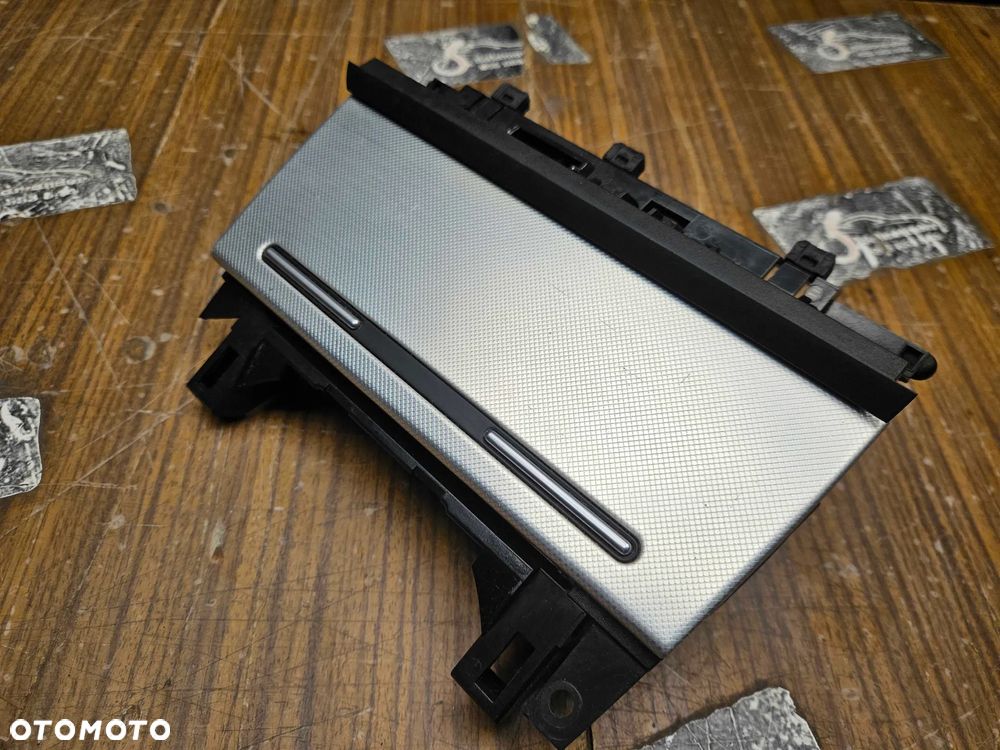 Popielniczka 2 DIN 8E0857951J 03S Klapka Wklad Carbon Srebrna Rybia Luska Audi A4 B6 B7 - 4