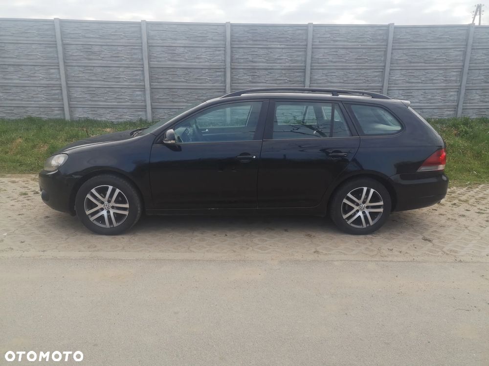 Volkswagen Golf 1.6 TDI BlueMot Trendline DSG - 4