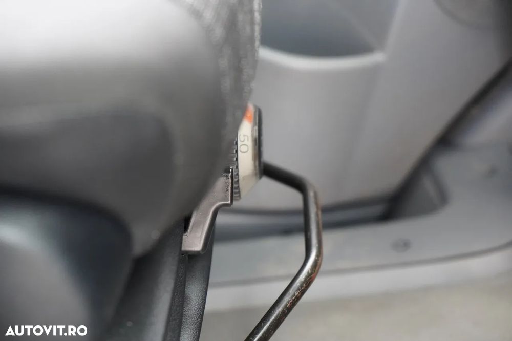 Mercedes-Benz SPRINTER 516 CDI / BASCULĂ DIN OȚEL - 3,5 M / CAMION BASCULĂ DIN OȚEL - 7 LOCURI / DOUĂ LOCURI / MANUALĂ / IMPORTATĂ - 31
