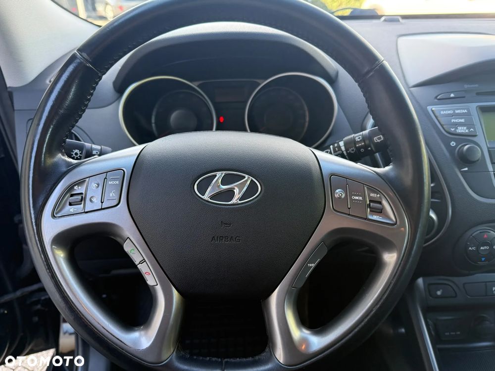 Hyundai ix35 - 25