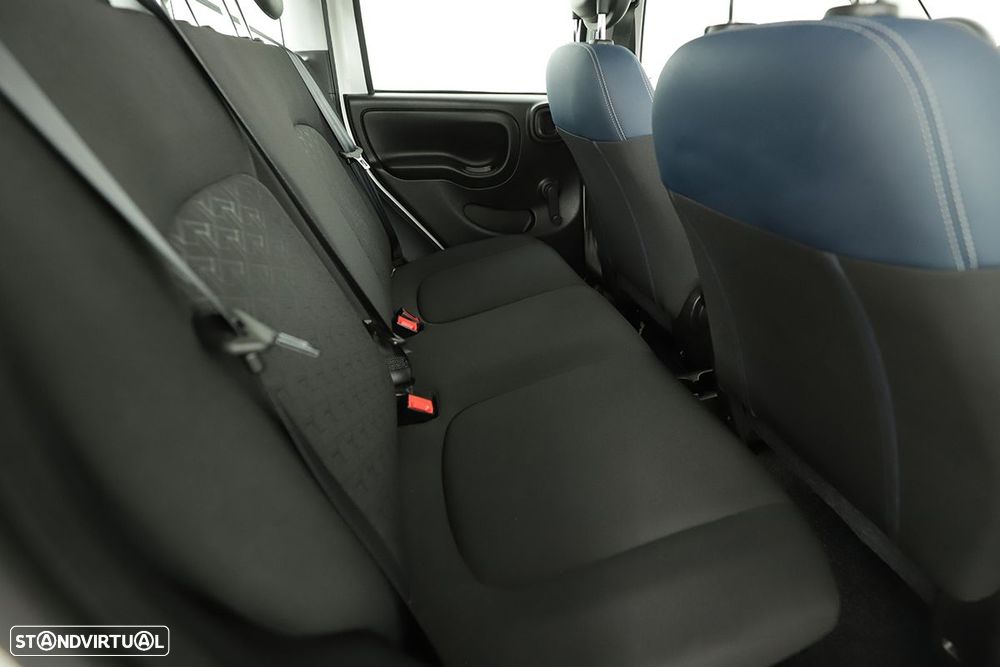 Fiat Panda 1.0 Hybrid City Cross - 16