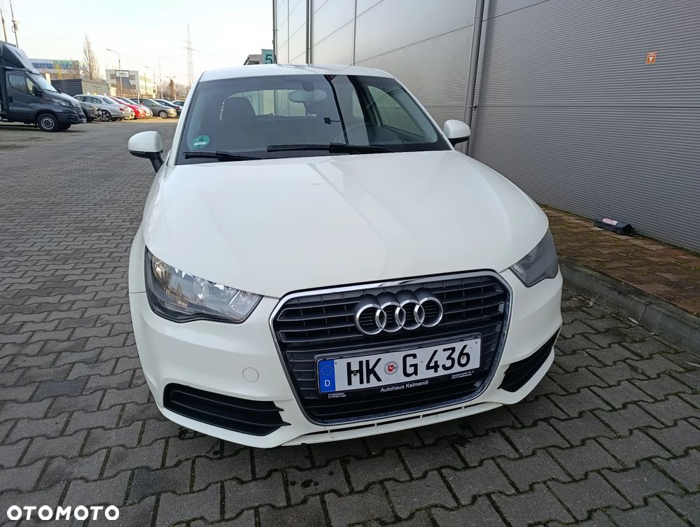 Audi A1 3-drzwiowe 1.2 TFSI Ambition - 4