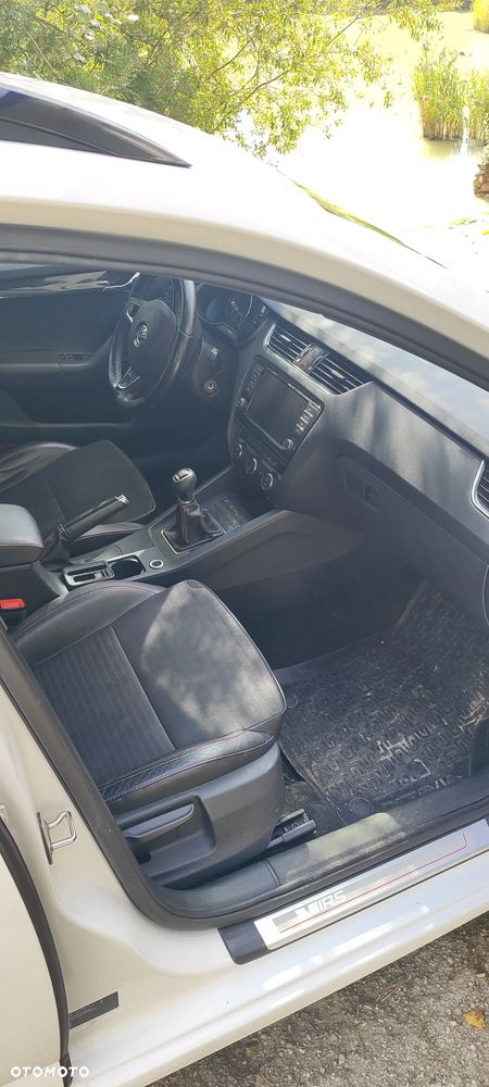 Skoda Octavia 2.0 TDI RS - 7
