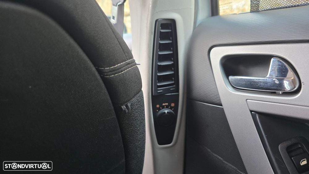 Citroën C4 Grand Picasso 1.6 HDi Confort CMP6 - 36