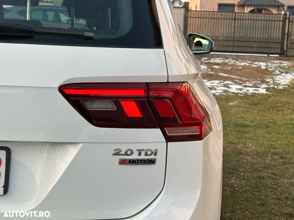 Volkswagen Tiguan 2.0 TDI SCR 4MOTION (BlueMotion Techn.) DSG Comfortline - 38