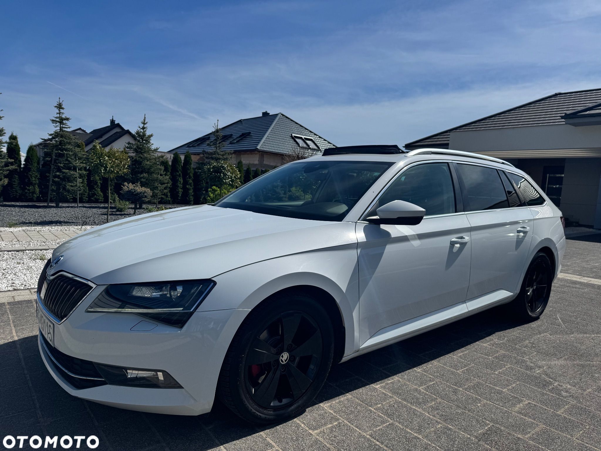 Skoda Superb 2.0 TDI 4x4 DSG Sportline - 1