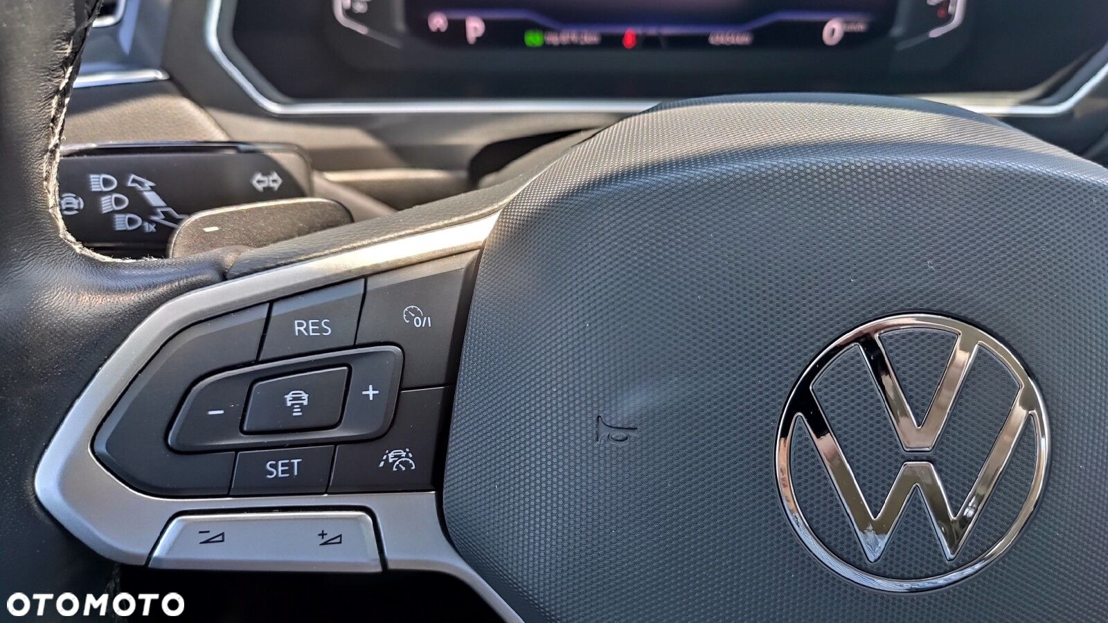 Volkswagen Tiguan - 14