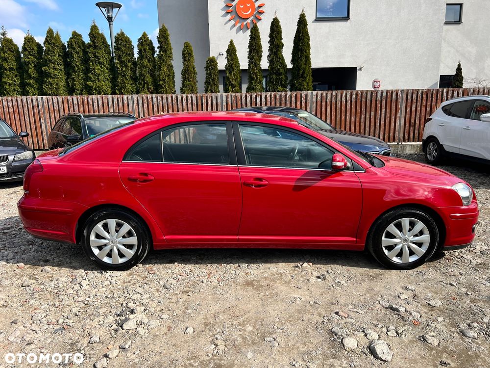 Toyota Avensis 2.0 VVT-i Sol - 10