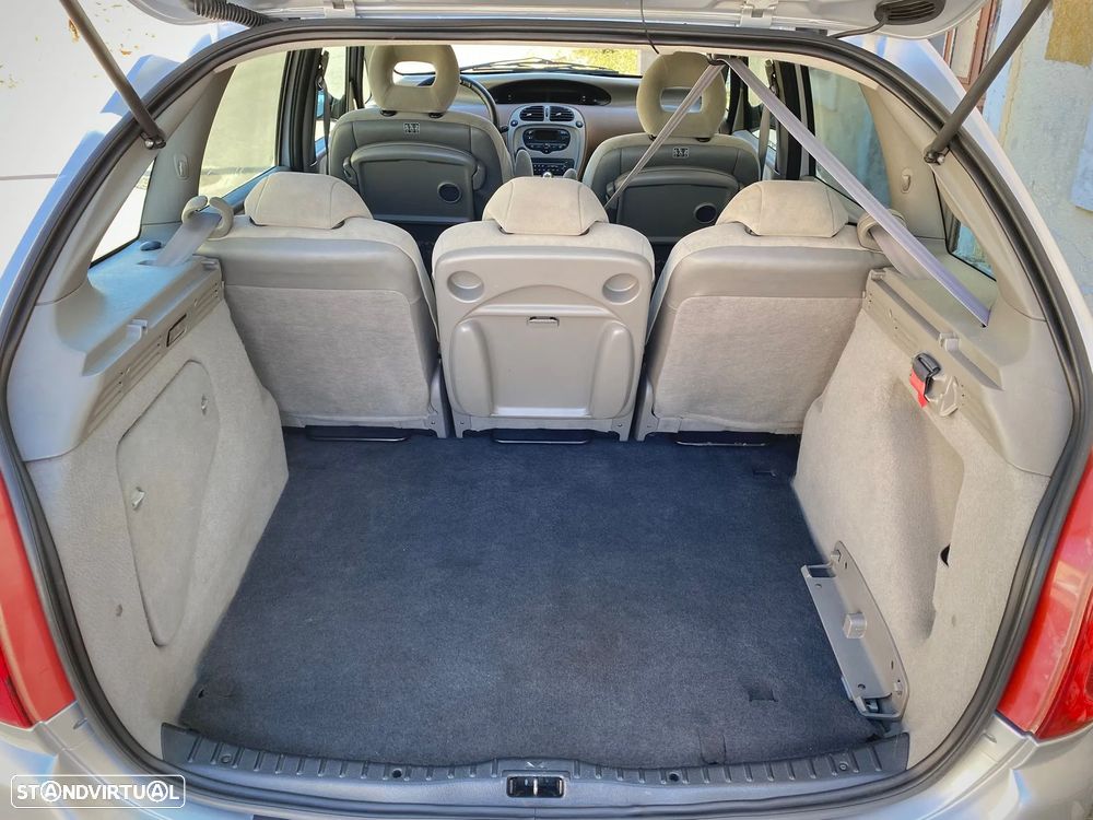 Citroën Xsara Picasso 1.6 SX - 13