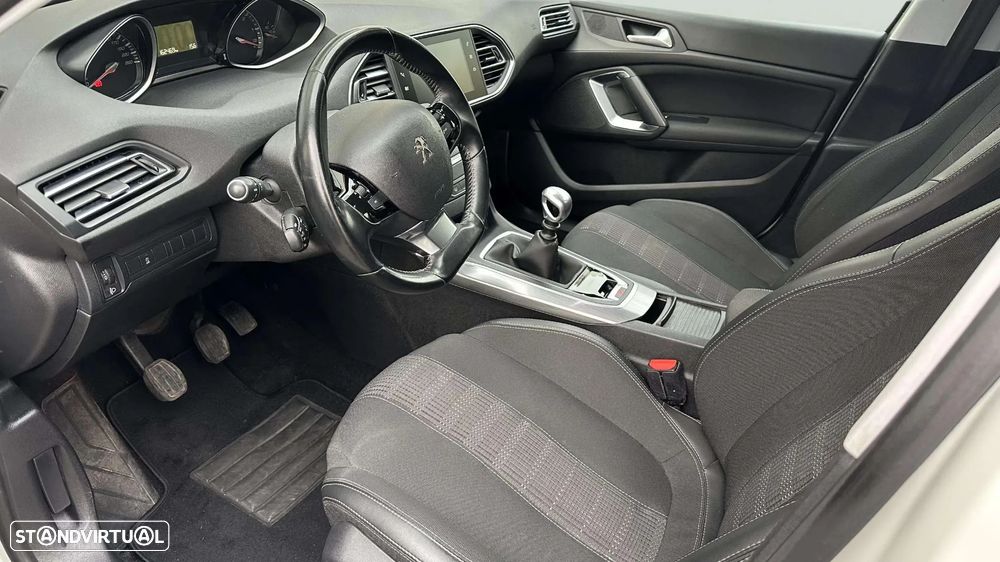 Peugeot 308 SW BlueHDi 130 Stop & Start Active Business-Pack - 12