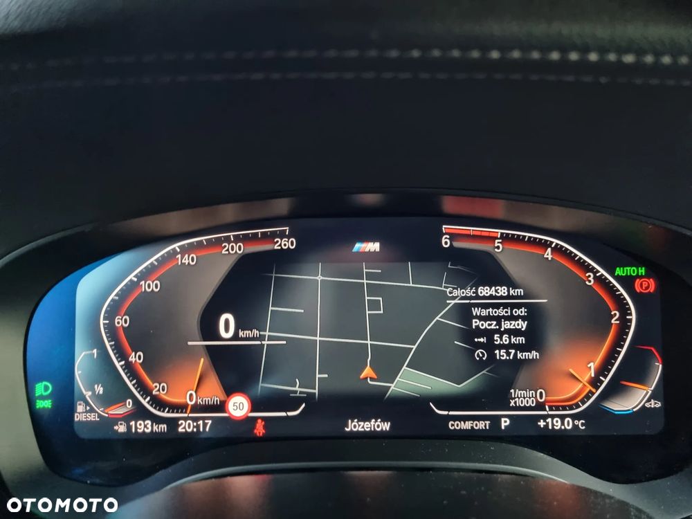 BMW Seria 5 520d xDrive MHEV M Sport sport - 13