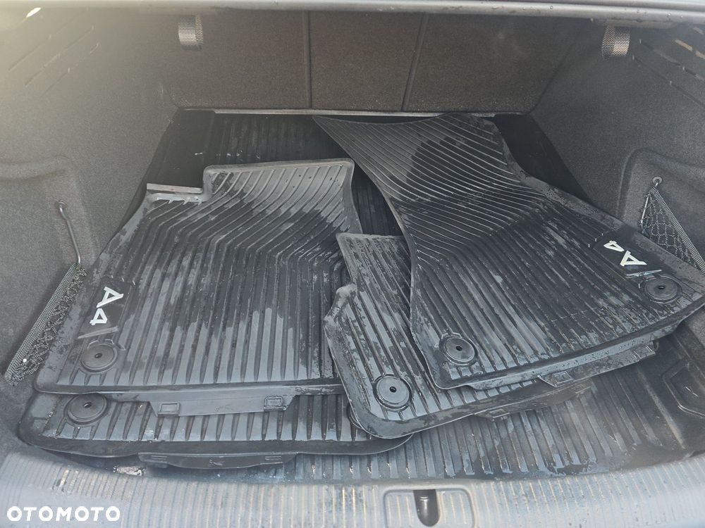 Audi A4 Limousine 2.0 TFSI quattro S tronic design - 8