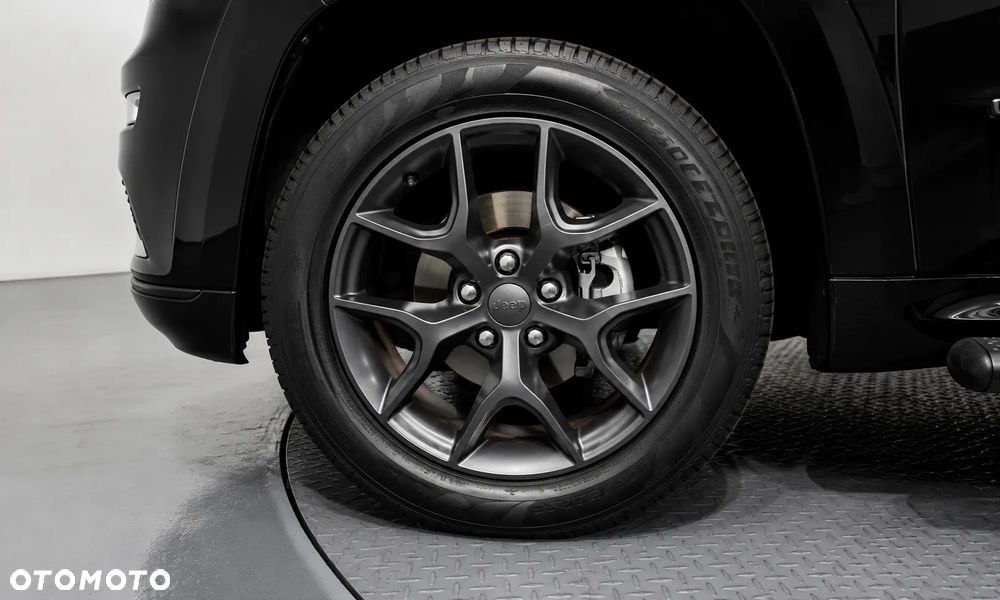 Jeep Grand Cherokee - 5