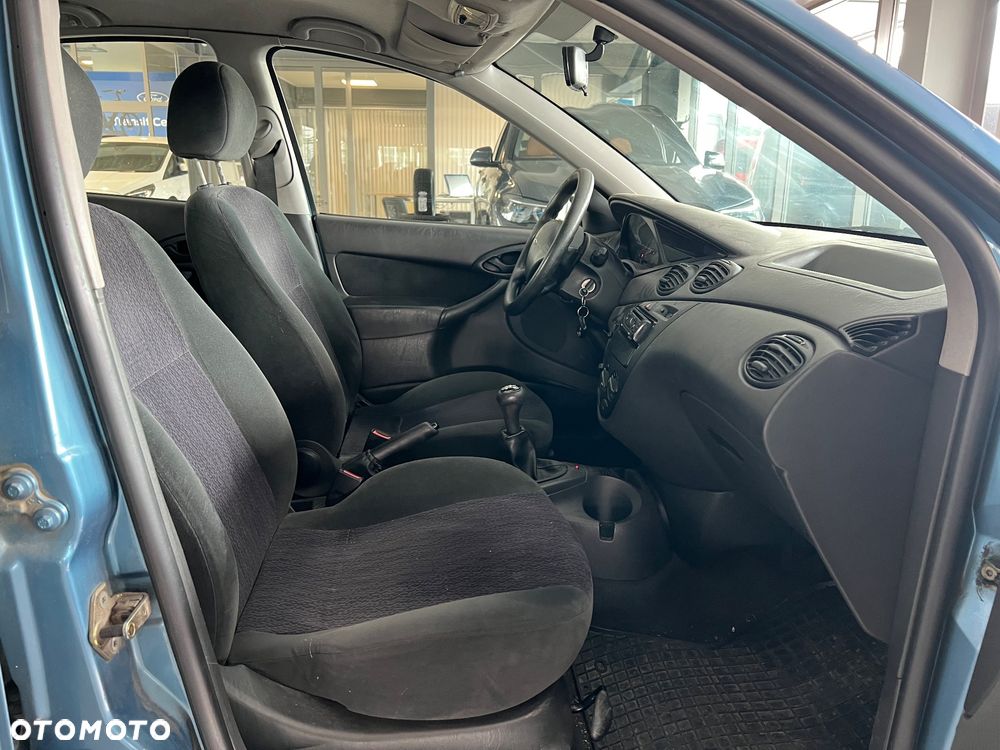 Ford Focus 1.6 Trend - 28