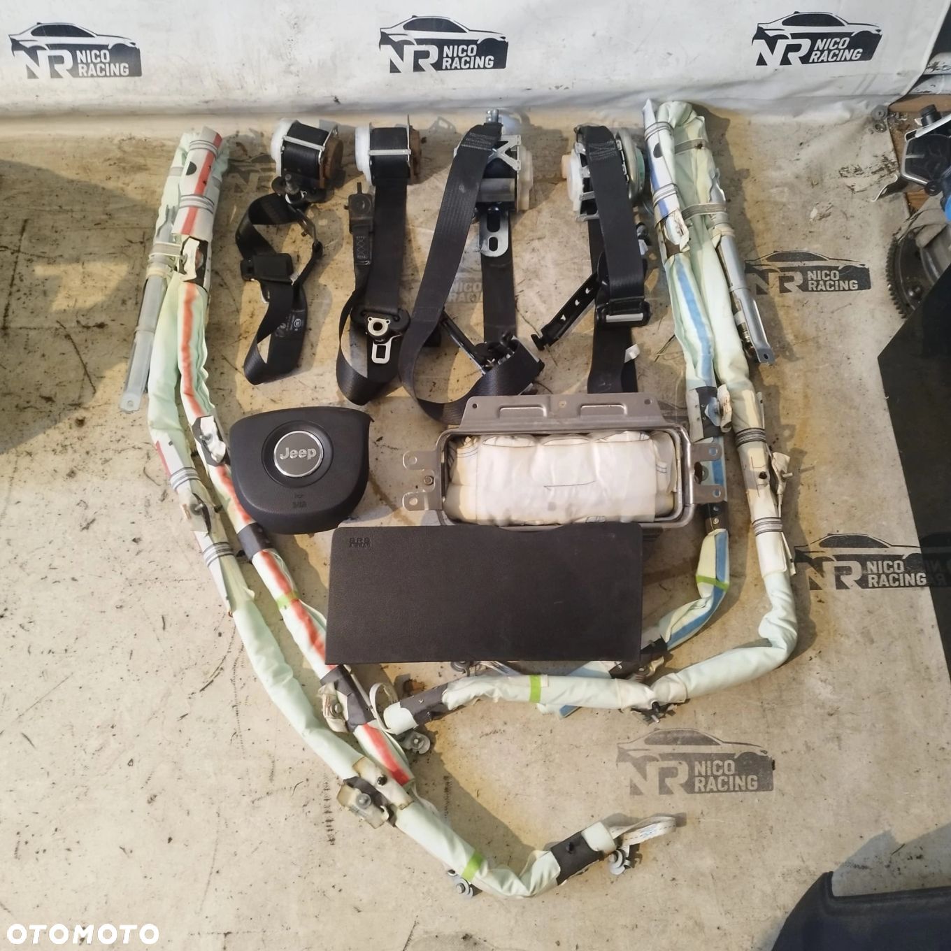 KOMPLET AIRBAG PODUSZKA KIEROWNICA DESKA PASY JEEP GRAND CHEROKEE WK2 - 1