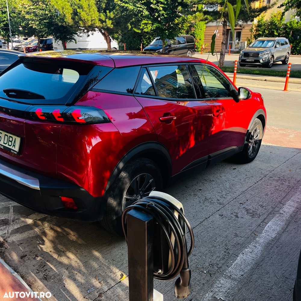 Peugeot 2008 50 kWh Allure - 8
