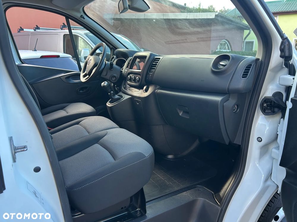 Renault Trafic - 10