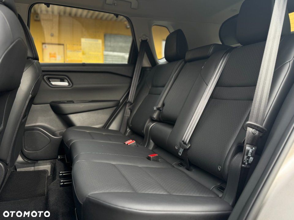 Nissan X-Trail - 10