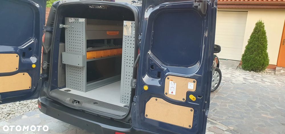 Ford Transit connect - 16